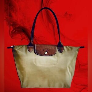 NWT LONGCHAMP LePiliage original large nylon shoulder tote brand new